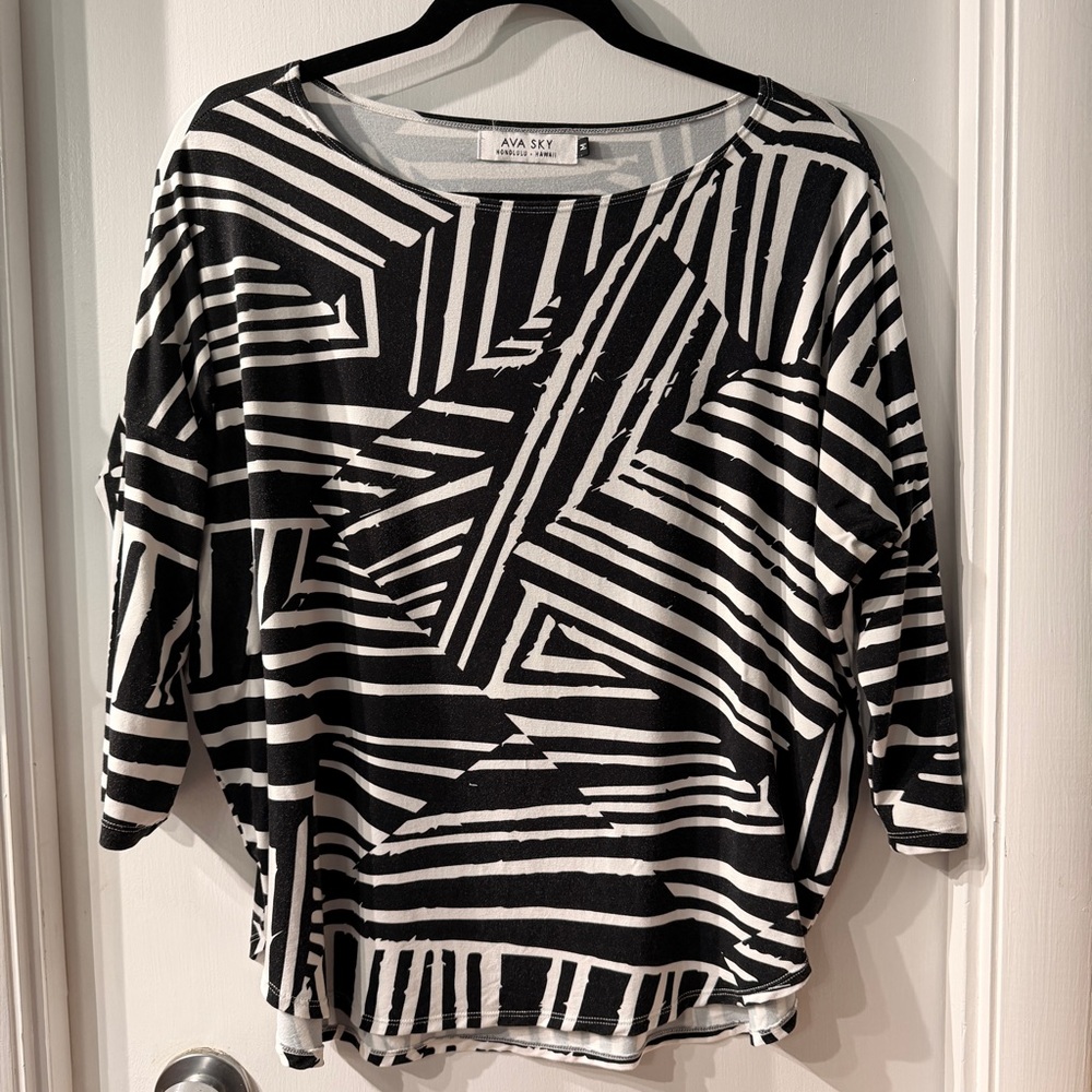 Ava Sky Top Winona - Geometric Black and White Blouse
